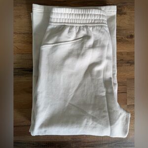 Lululemon Loungeful High-Rise Wide Leg Crop